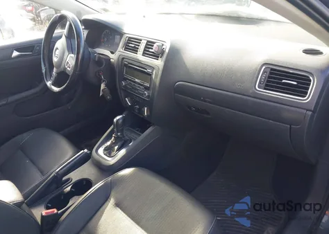 2011 Volkswagen Jetta 2.5L Se from USA, damaged, VIN 3VWDZ7AJ3BM363798